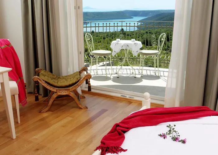 Villa Stefanija Small Boutique Hotel&Restaurant