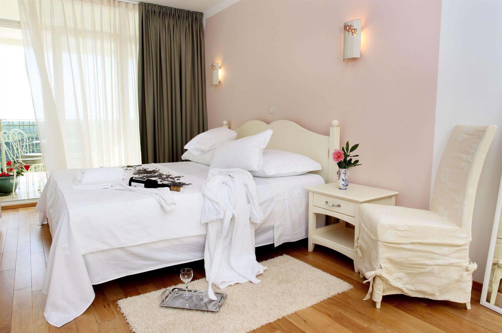 Stefanija Small Boutique Hotel&restaurant Hotel